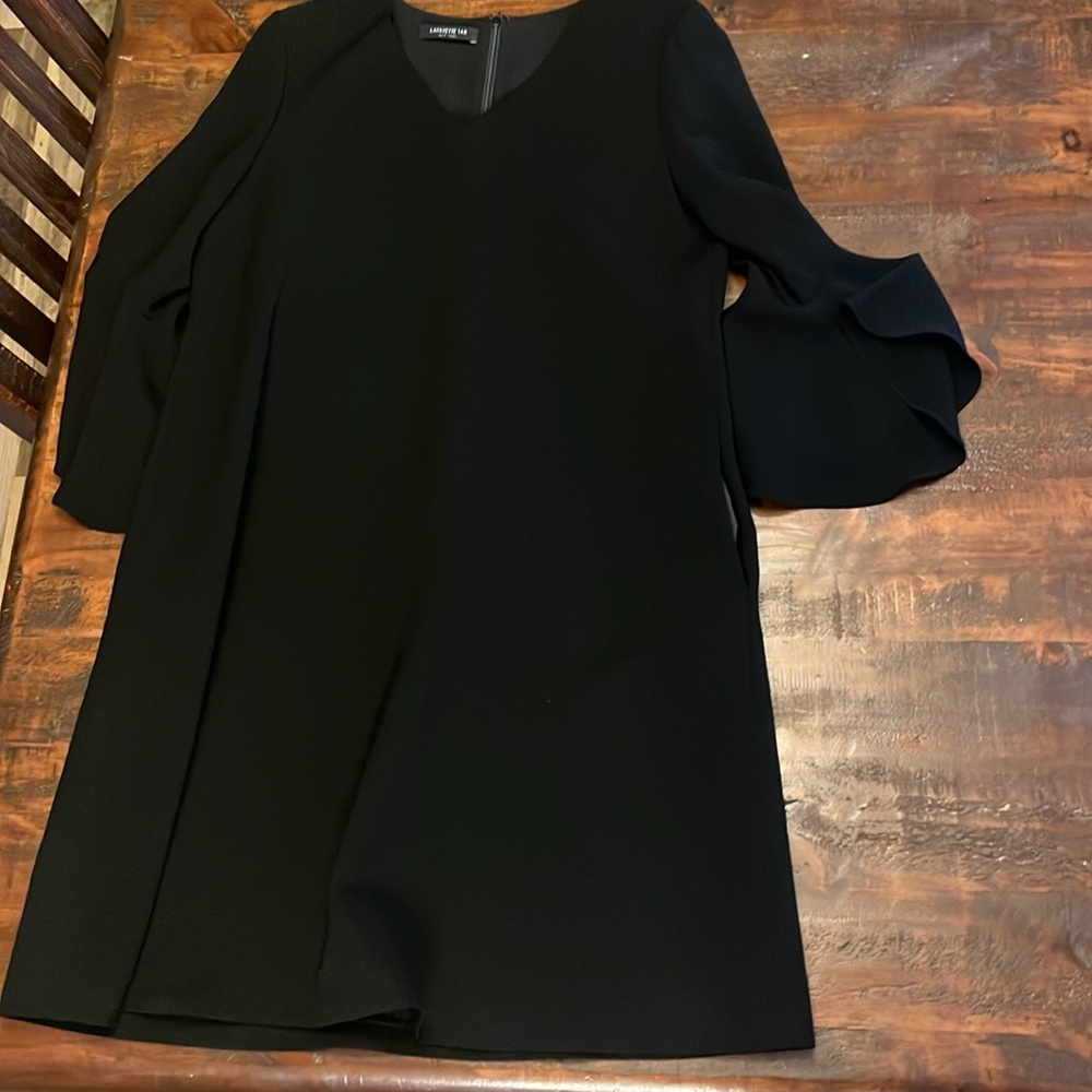 Black3/4 sleeve dress